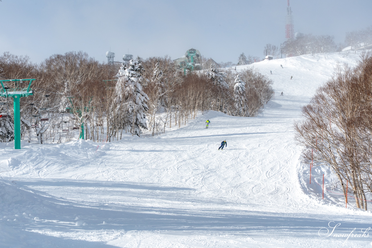 2026【4FRNT GUERRILLA RIDE EVENT】｜アメリカからやってきたゲストライダーたちが、サッポロテイネを滑る、飛ぶ！！